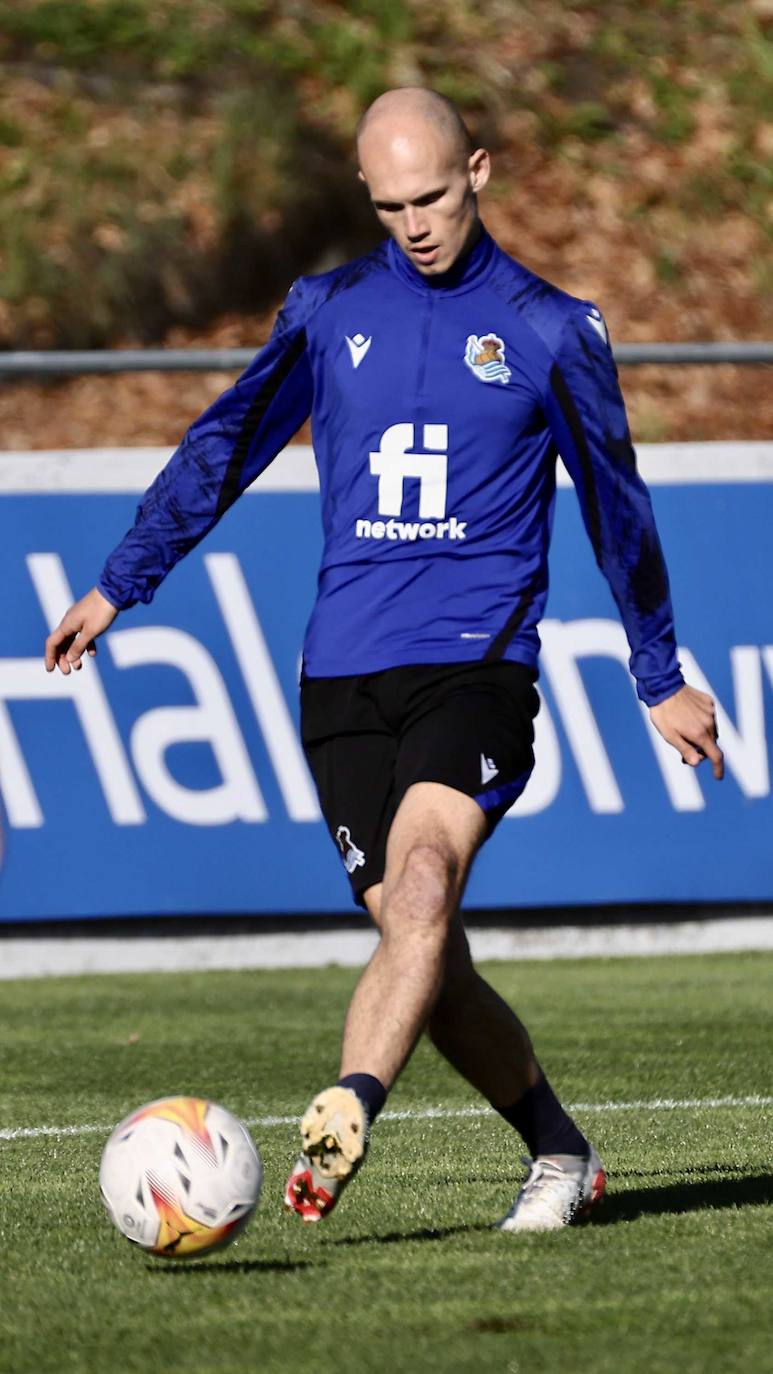 Fotos: Imágenes del entrenamiento de este viernes de la Real Sociedad