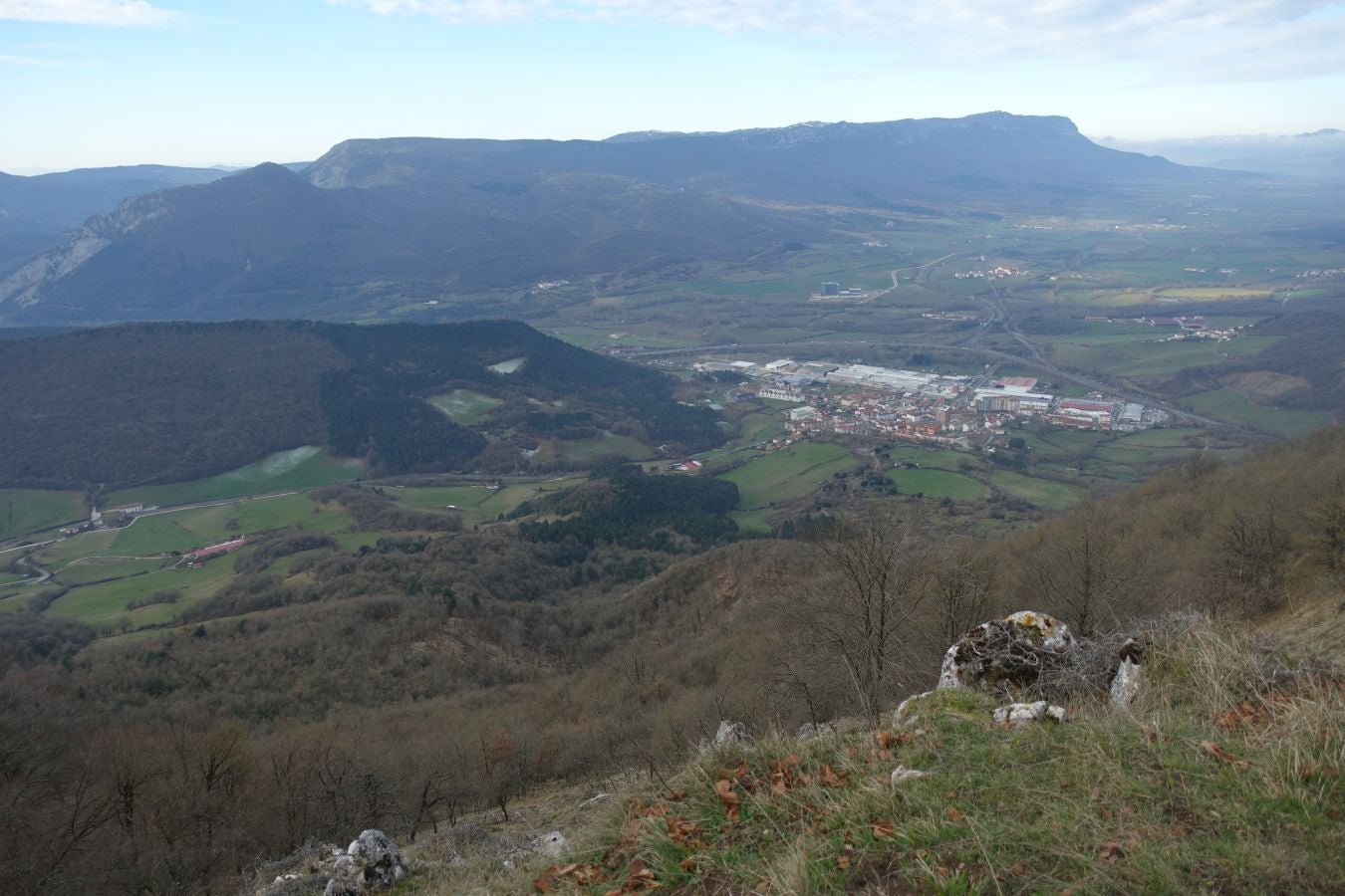 Fotos: Erga, con vistas a los Pirineos