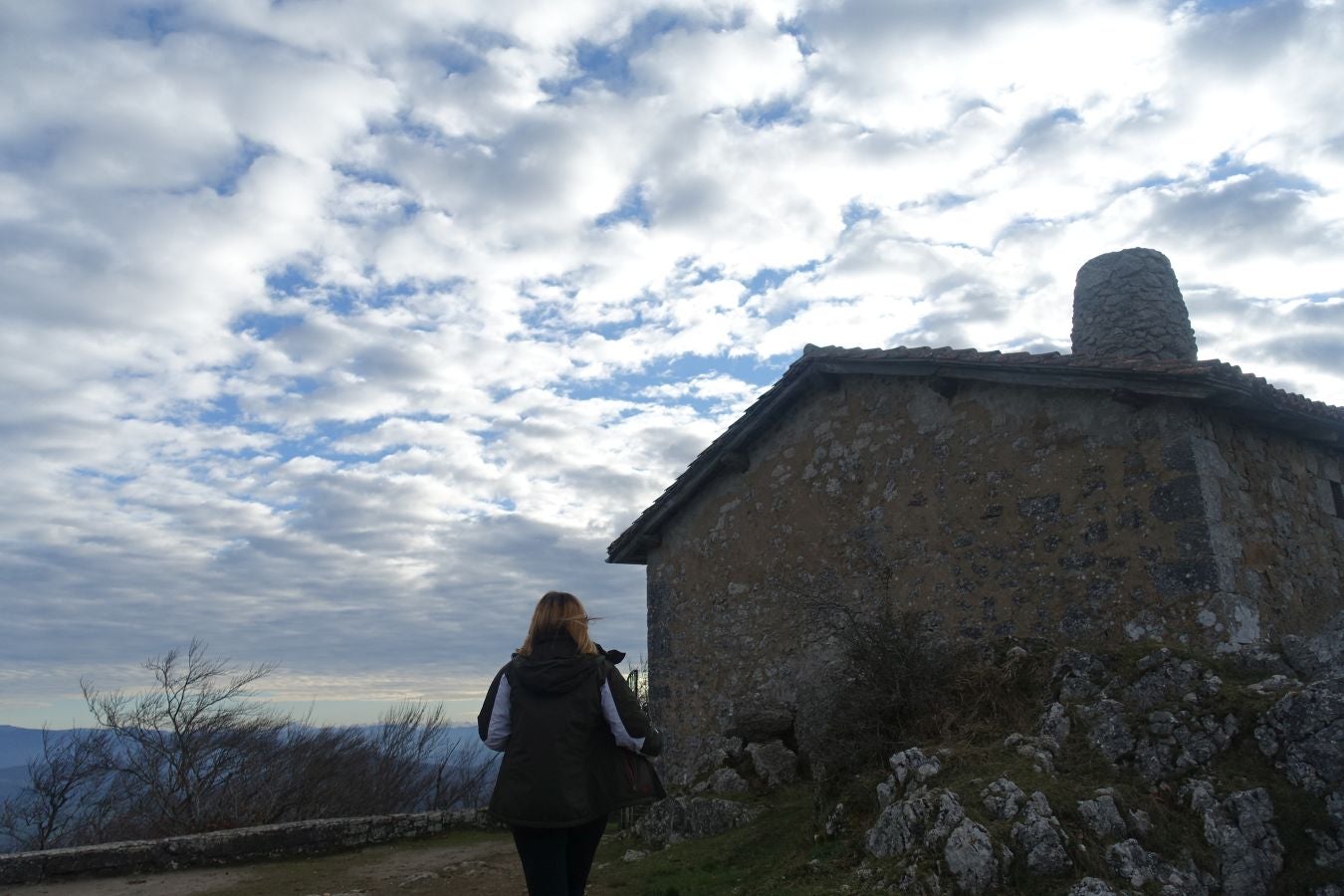 Fotos: Erga, con vistas a los Pirineos