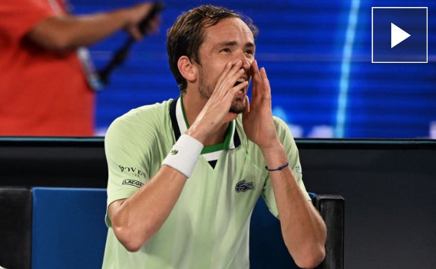 Daniil Medvedev, gritando al juez de silla en su encuentro de semifinales.