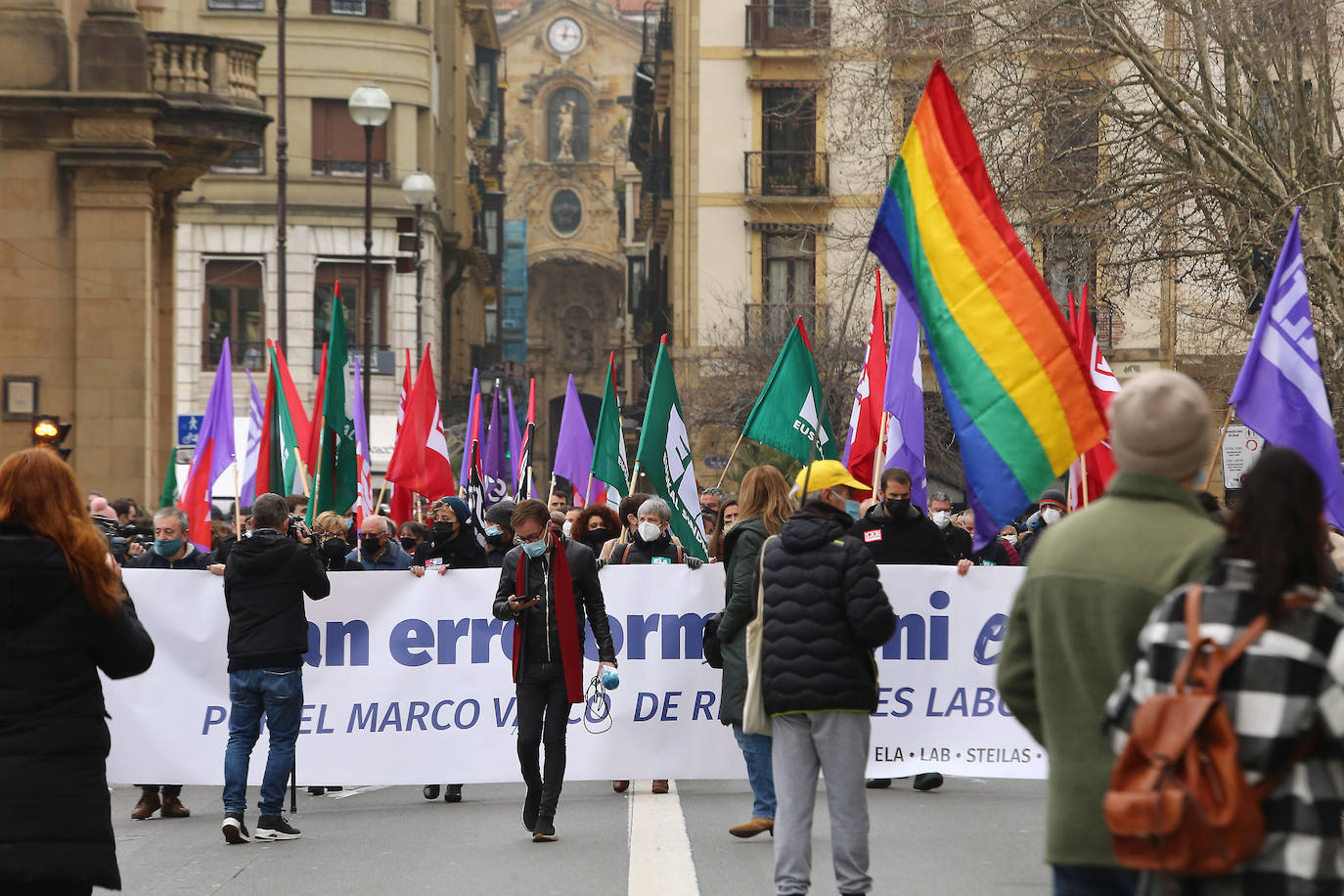 Fotos: Clamor en las capitales vascas en contra de la reforma laboral