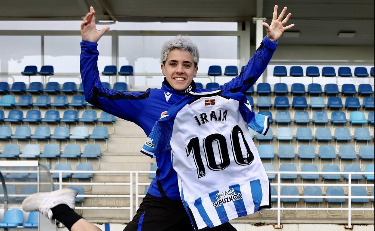 Iraia se estrenará hoy como centenaria con la Real en el Z7. 