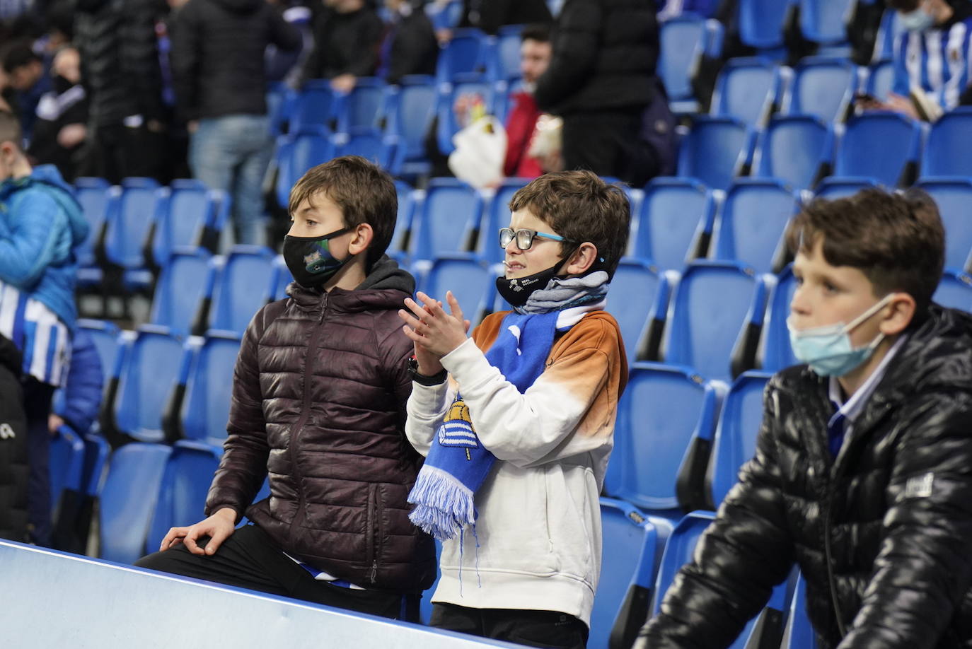 Fotos: ¿Has estado en Anoeta? Búscate en las gradas del Real Sociedad - Betis