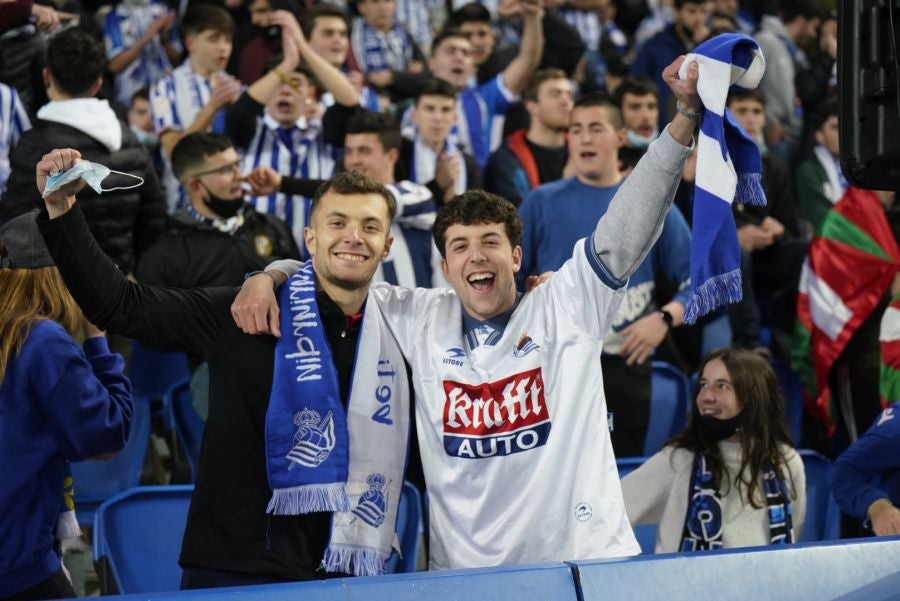 Fotos: ¿Has estado en Anoeta? Búscate en las gradas del Real Sociedad - Betis