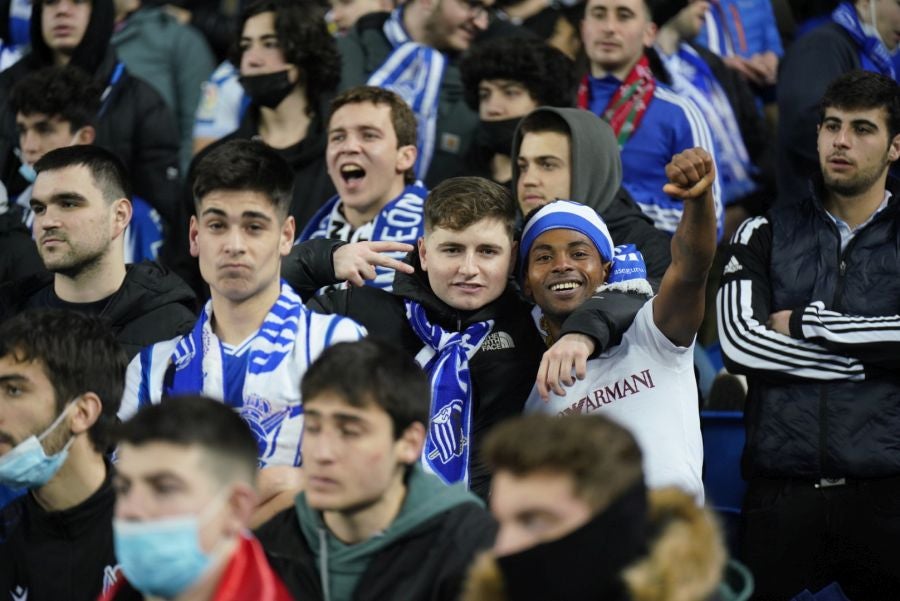 Fotos: ¿Has estado en Anoeta? Búscate en las gradas del Real Sociedad - Betis