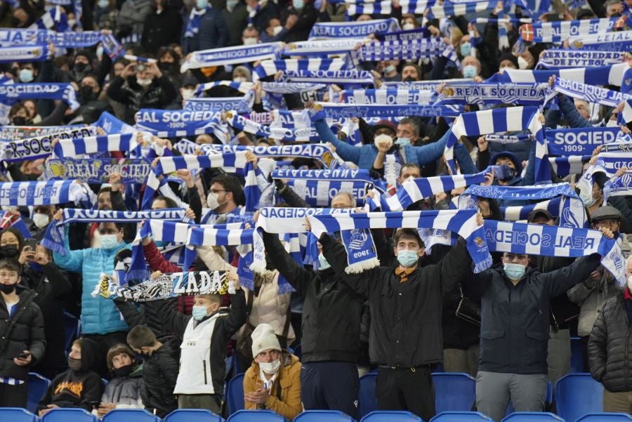 Fotos: ¿Has estado en Anoeta? Búscate en las gradas del Real Sociedad - Betis