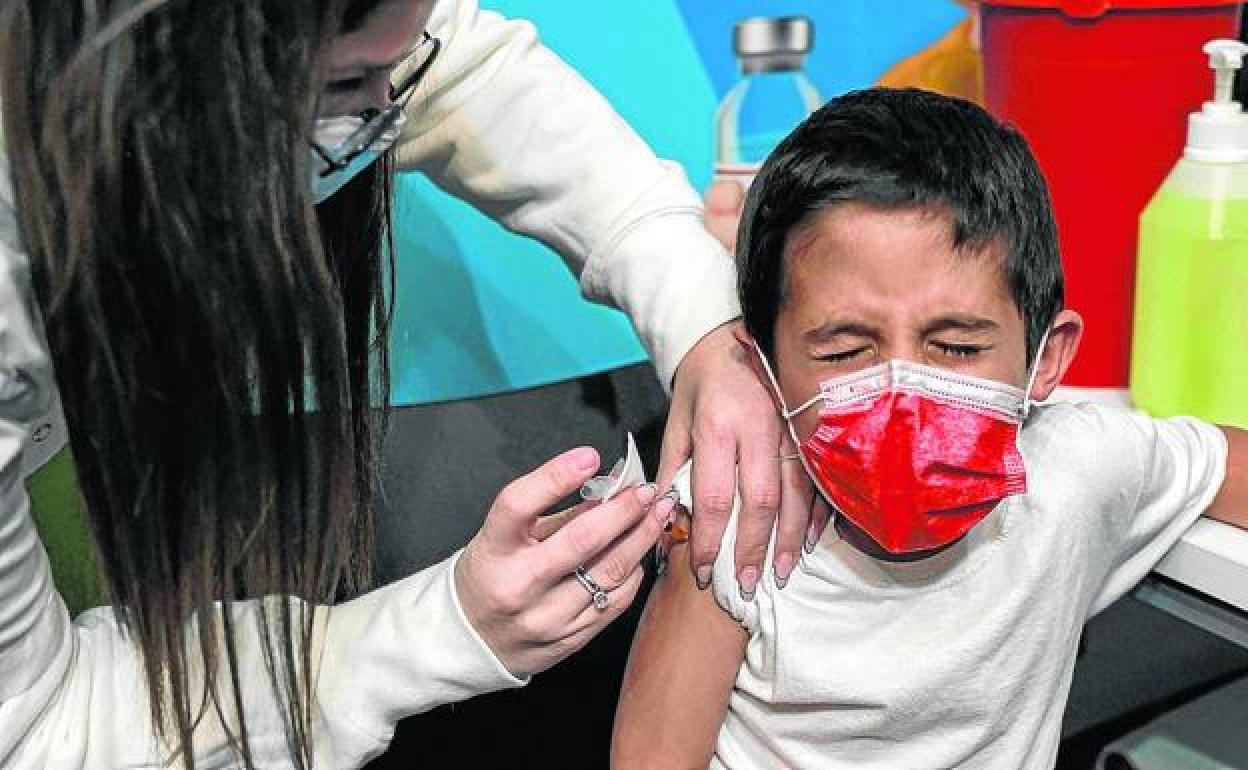 Sobran vacunas para niños en Euskadi