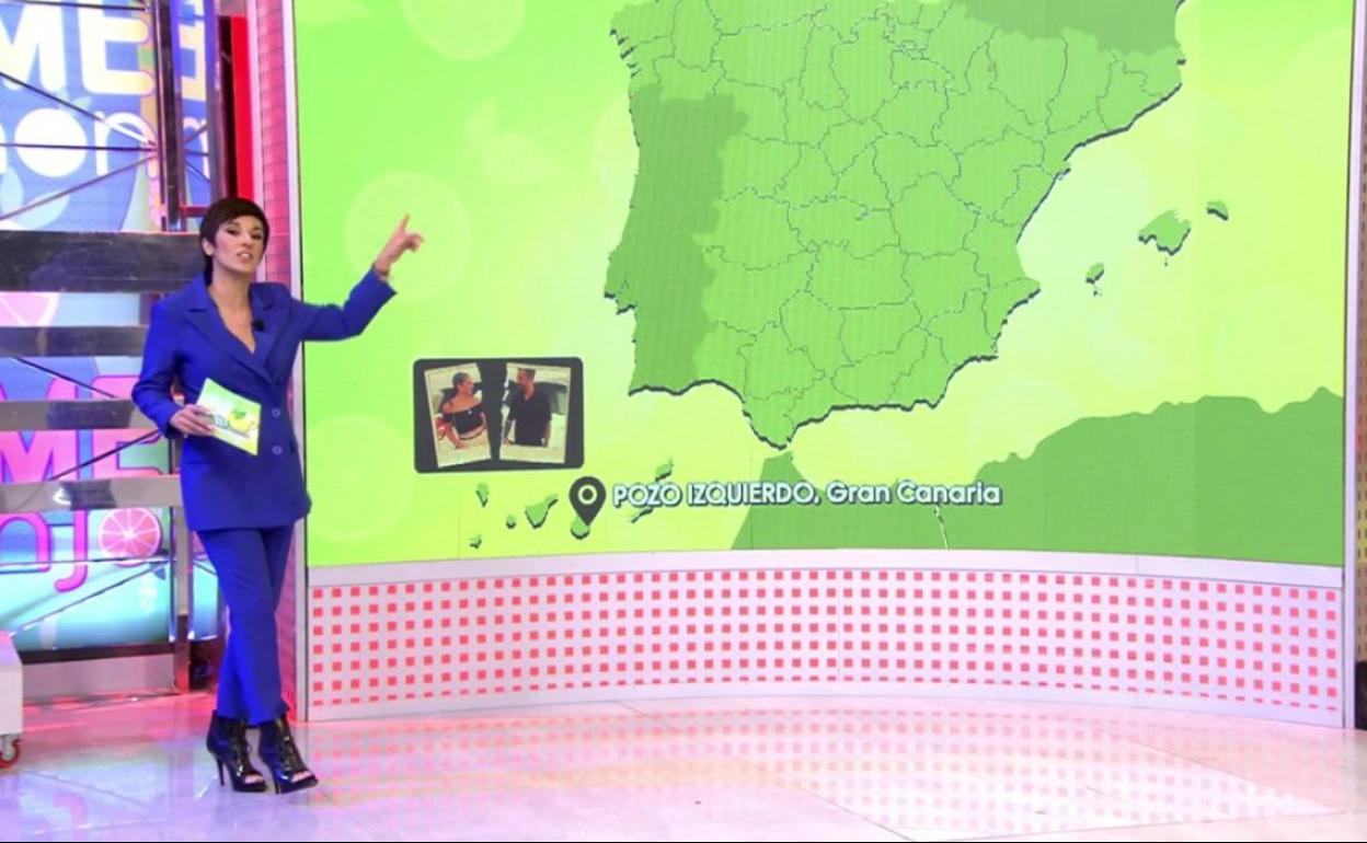 Adela González durante su primera intervención en 'Sálvame Lemon tea'. 