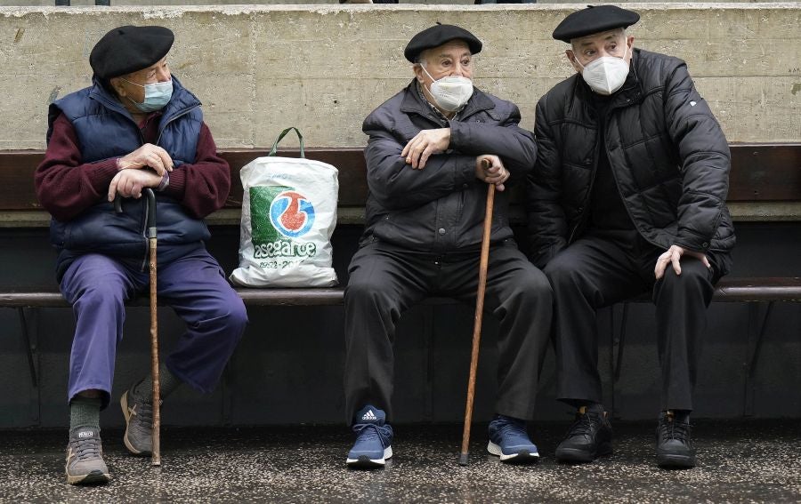 Fotos: Altuna, ausente en la elección de material para el encuentro frente a Peña II y albisu