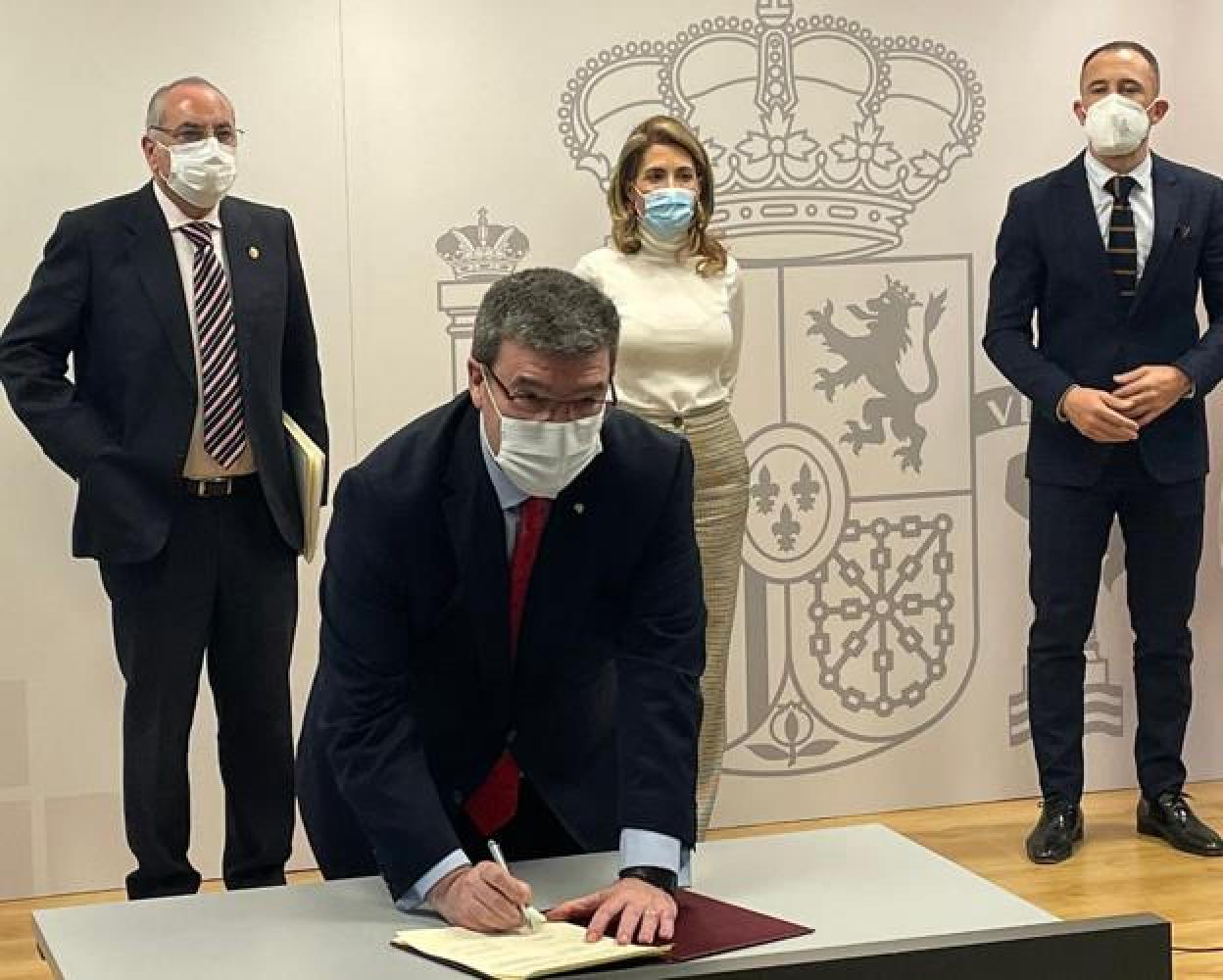 'Y vasca': El Gobierno y las instituciones vascas acelerarán «al máximo» las obras del TAV en Bilbao y Vitoria