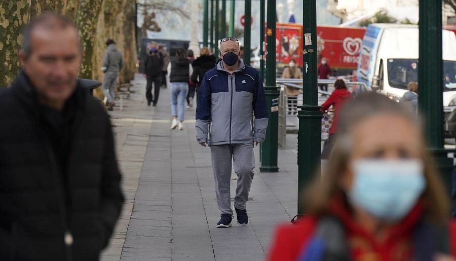 Fotos: Primer día sin mascarillas en exteriores