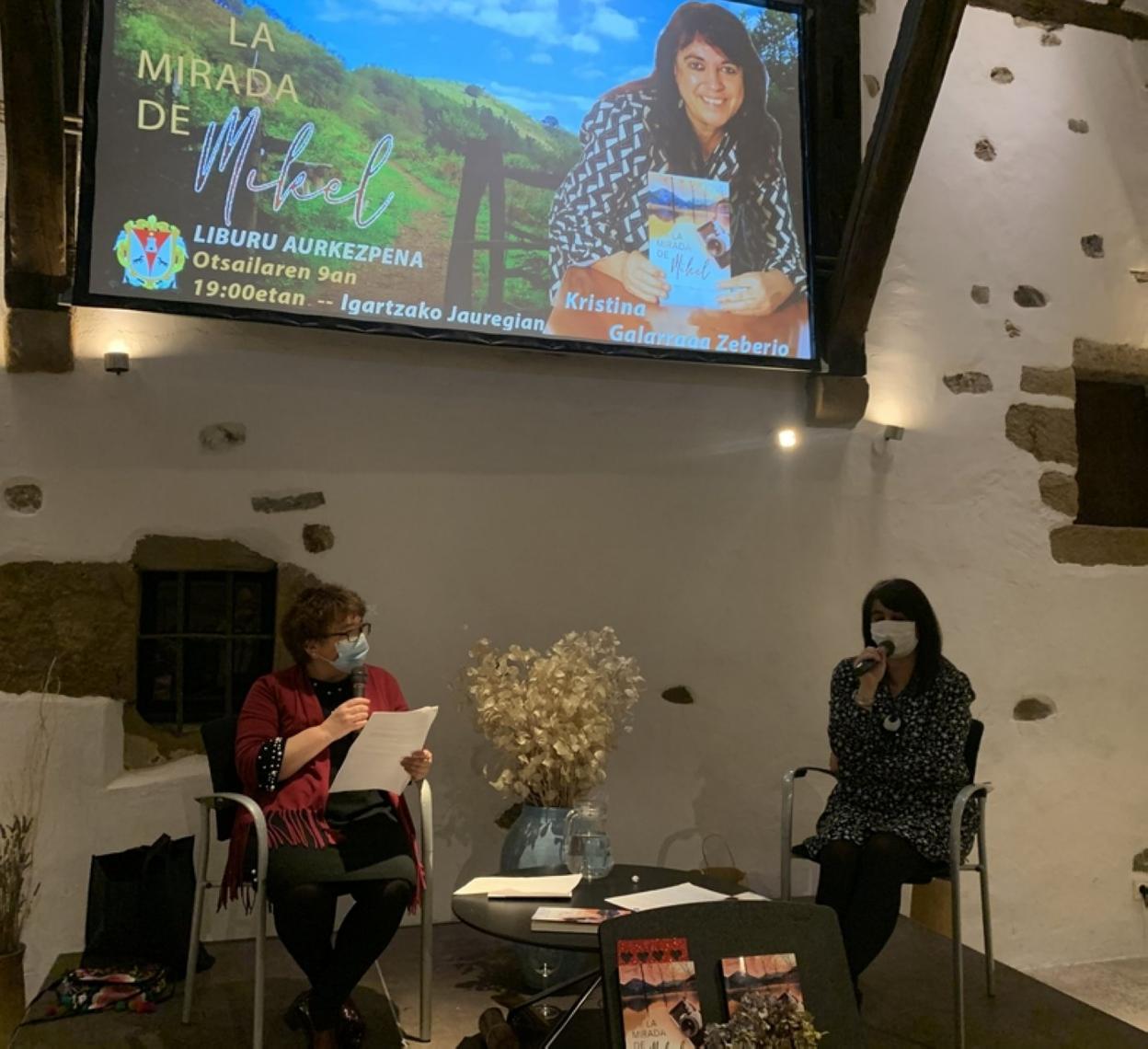 Kristin Galarraga presentó  su último libro