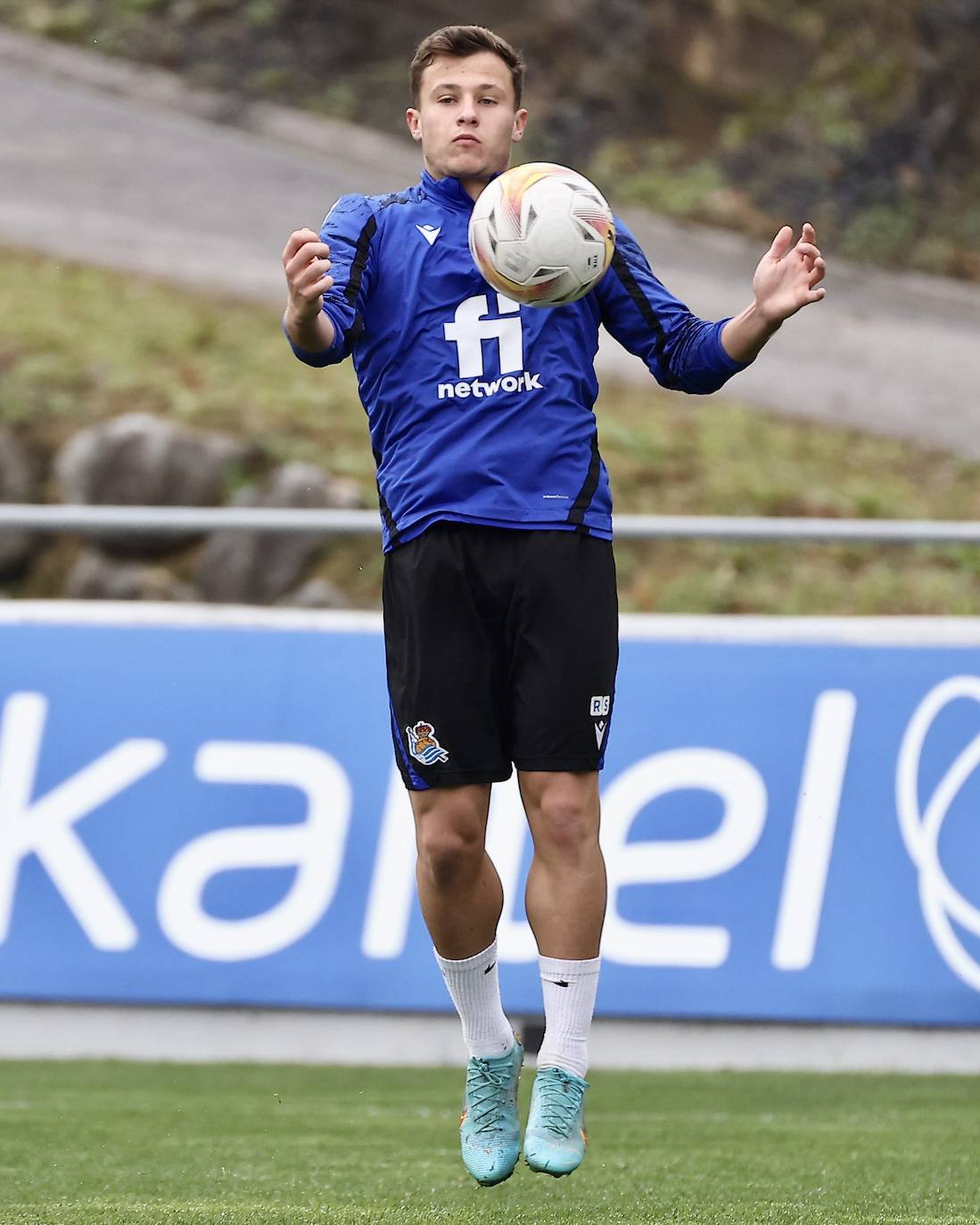 Fotos: La Real entrena en Zubieta pensando en el Granada