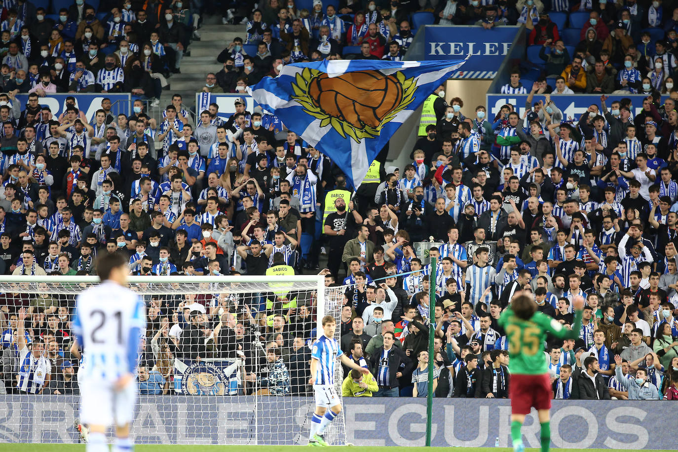 Fotos: ¿Has estado en el Reale Arena? Búscate en la grada