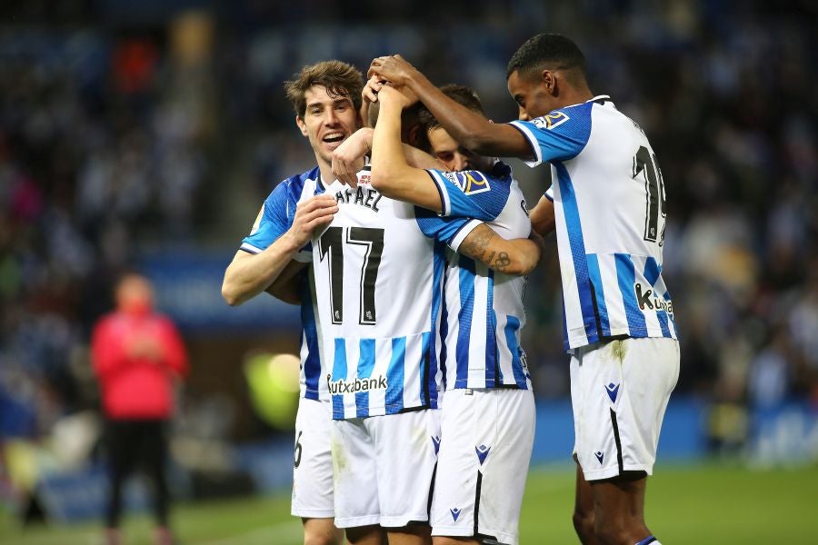 Fotos: El Real Sociedad-Granada en imágenes