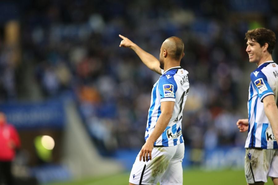 Fotos: El Real Sociedad-Granada en imágenes