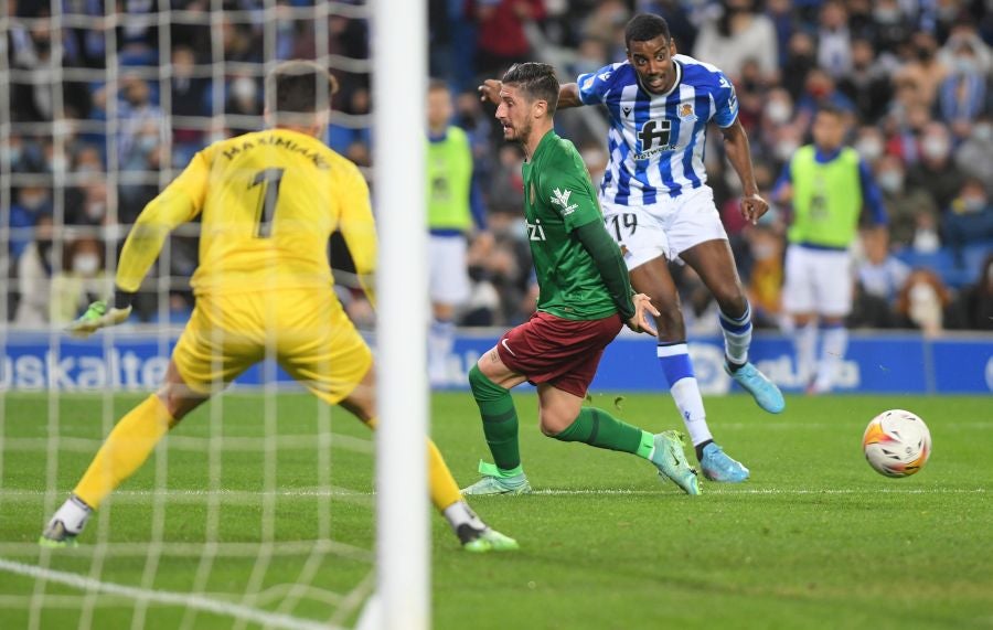 Fotos: El Real Sociedad-Granada en imágenes