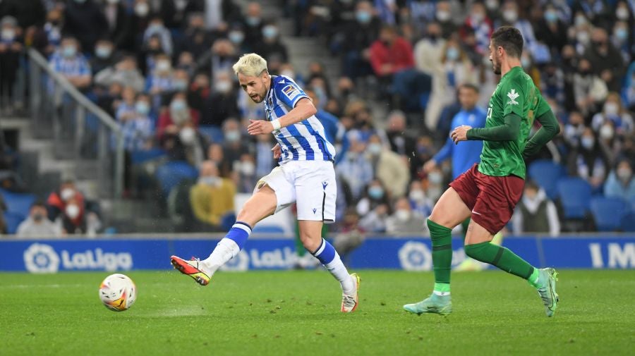 Fotos: El Real Sociedad-Granada en imágenes