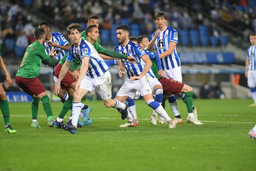 Fotos: El Real Sociedad-Granada en imágenes