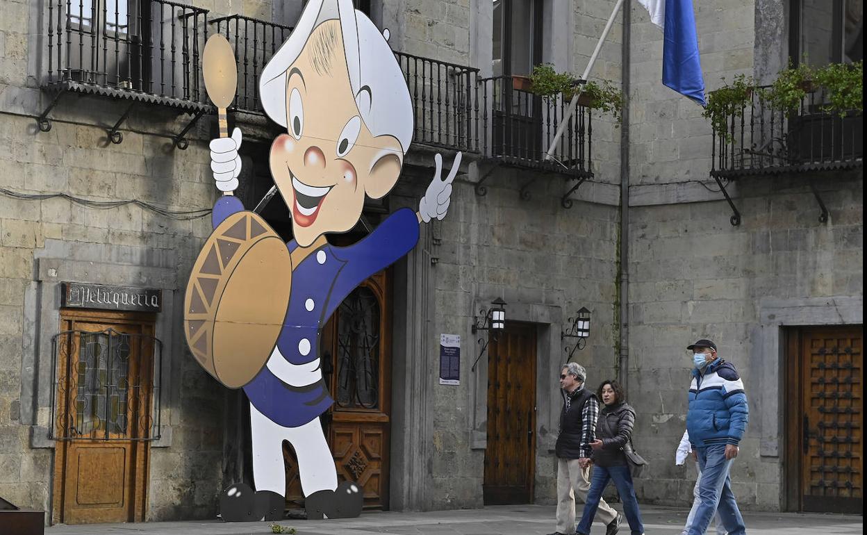 Un cartel que anticipa el Carnaval en Tolosa.