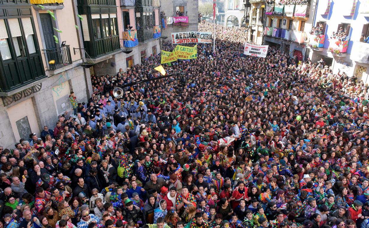 Txupinazo del carnaval de Tolosa en 2020 