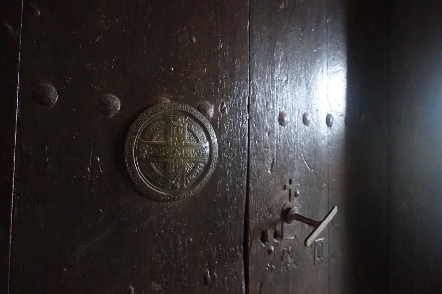 Bajo el manto blanco que ha cubierto esta semana el macizo de Aizkorri se encuentra, Zumarraga y los pueblos que se encuentran en el valle de Urola. 