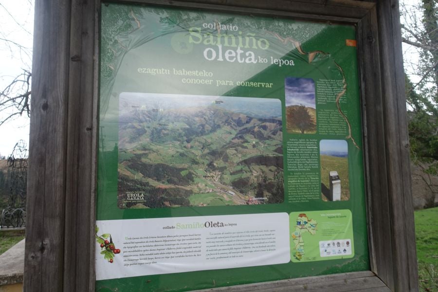 Bajo el manto blanco que ha cubierto esta semana el macizo de Aizkorri se encuentra, Zumarraga y los pueblos que se encuentran en el valle de Urola. 