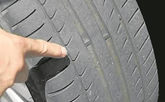 Para pasar la ITV hay que revisar los neumáticos