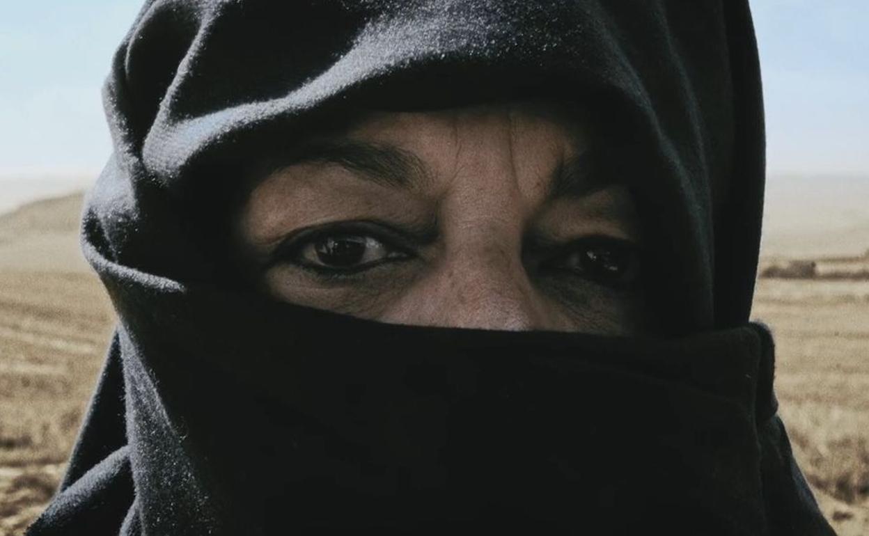 'Rewind' filmeko fotograma. 