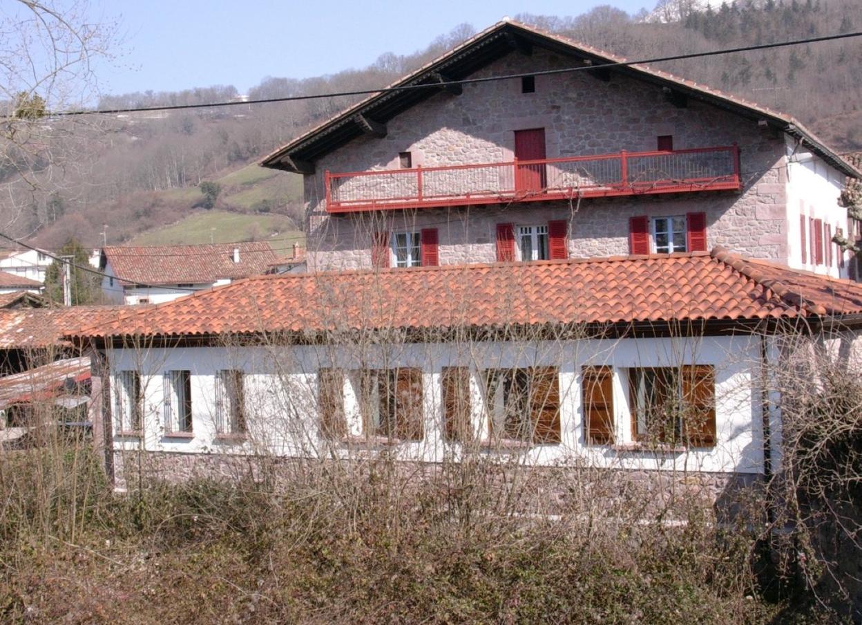 Sala de Batzarres del pueblo de Erratzu. 