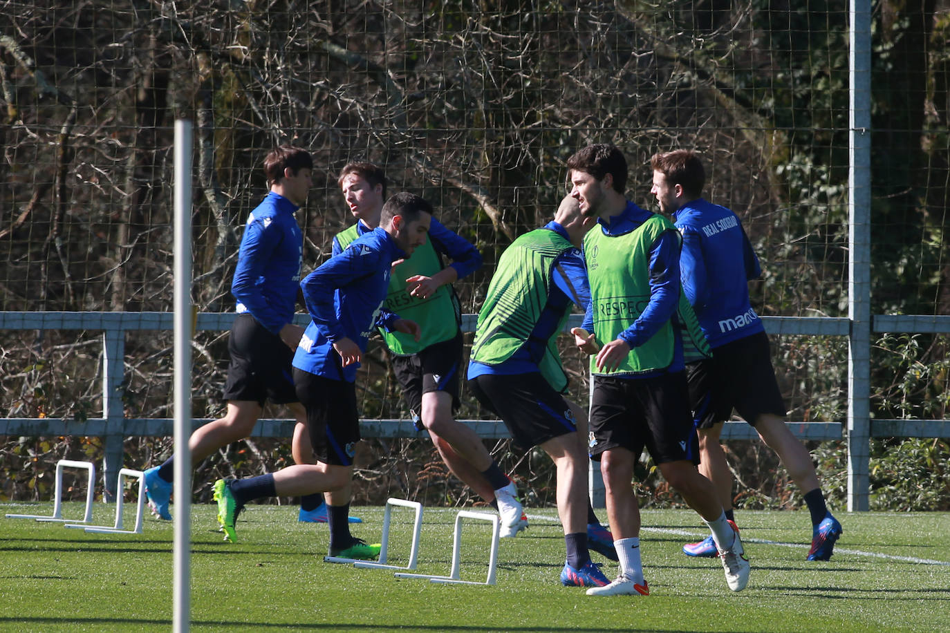 Fotos: Las imágenes del entrenamiento de la Real Sociedad en Zubieta