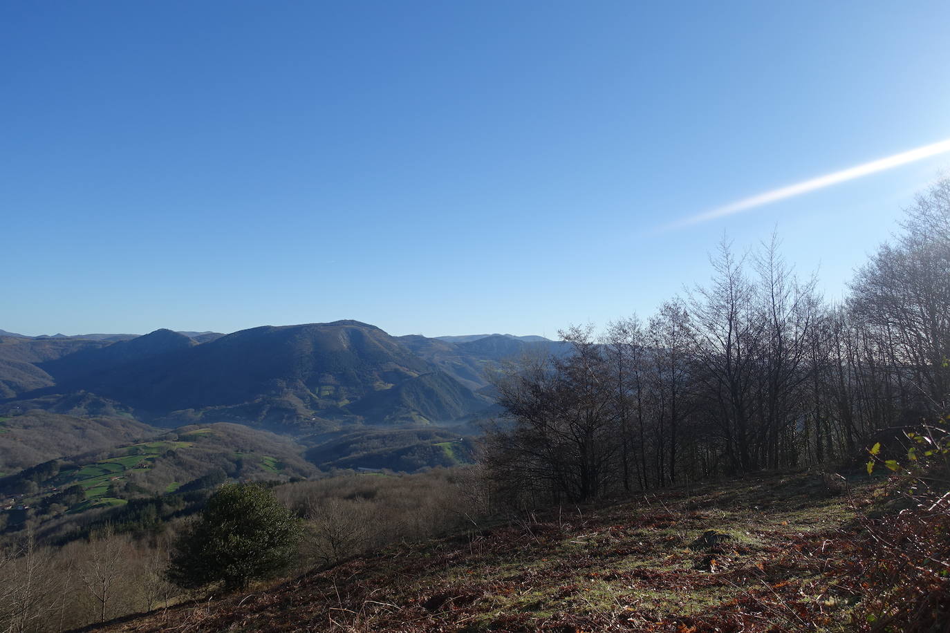 Fotos: Hirumugarrieta, dura subida con premio