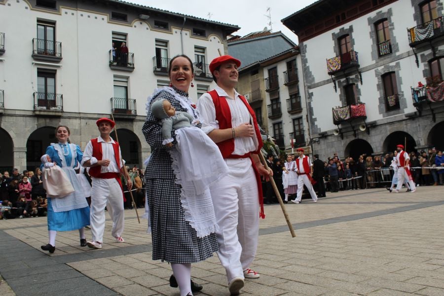 Fotos: Azpeitia celebra el Día Elegante