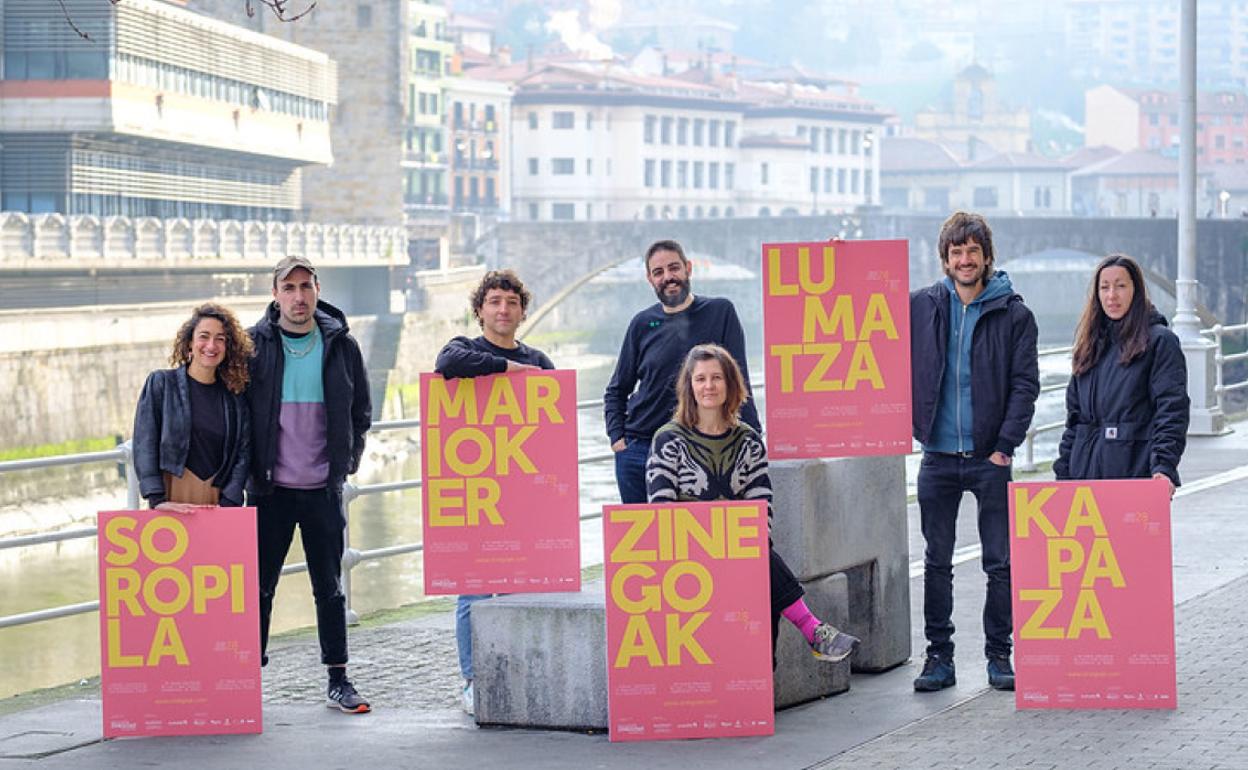 Jaialdiaren aurkezpeneko argazkia.