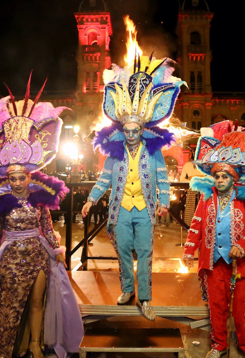 Fotos: Lloros y llamas en el Entierro de la Sardina en Donostia