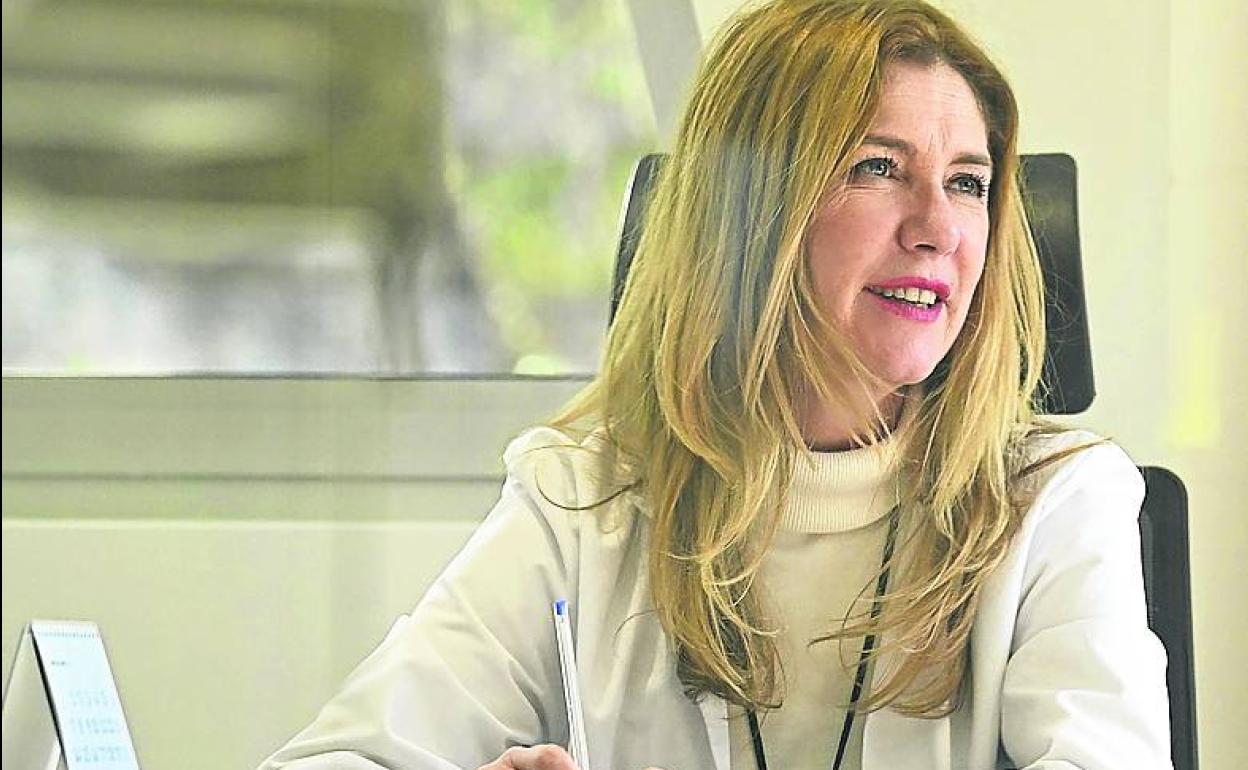 María Caballero, en su despacho.