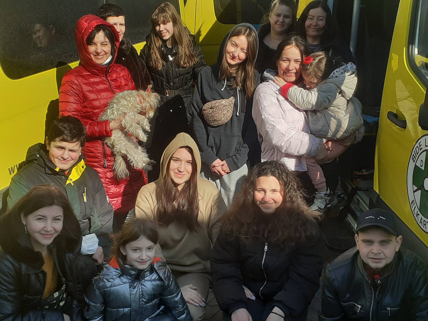 Fotos: El Convoy de DYA llega este viernes a Donostia con refugiados ucranianos