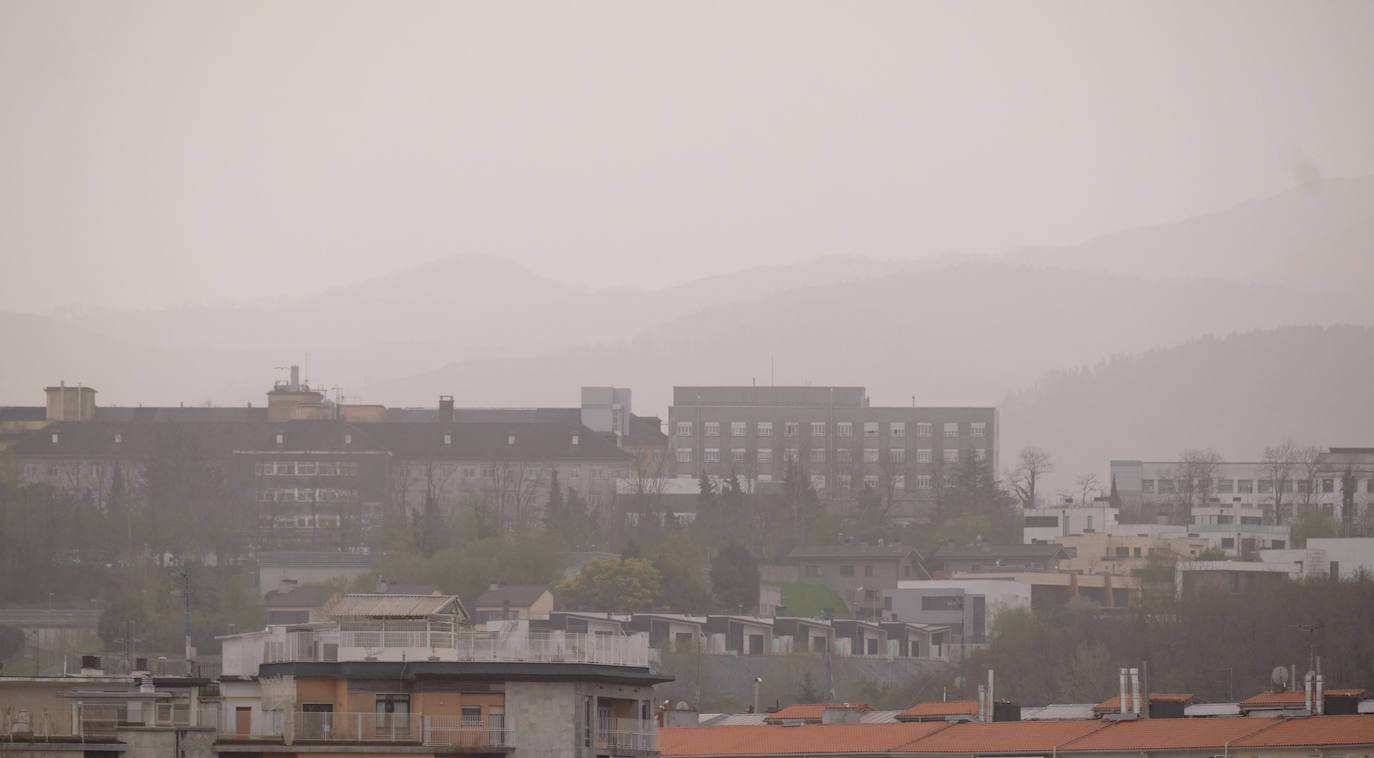 Fotos: Gipuzkoa amanece con calima