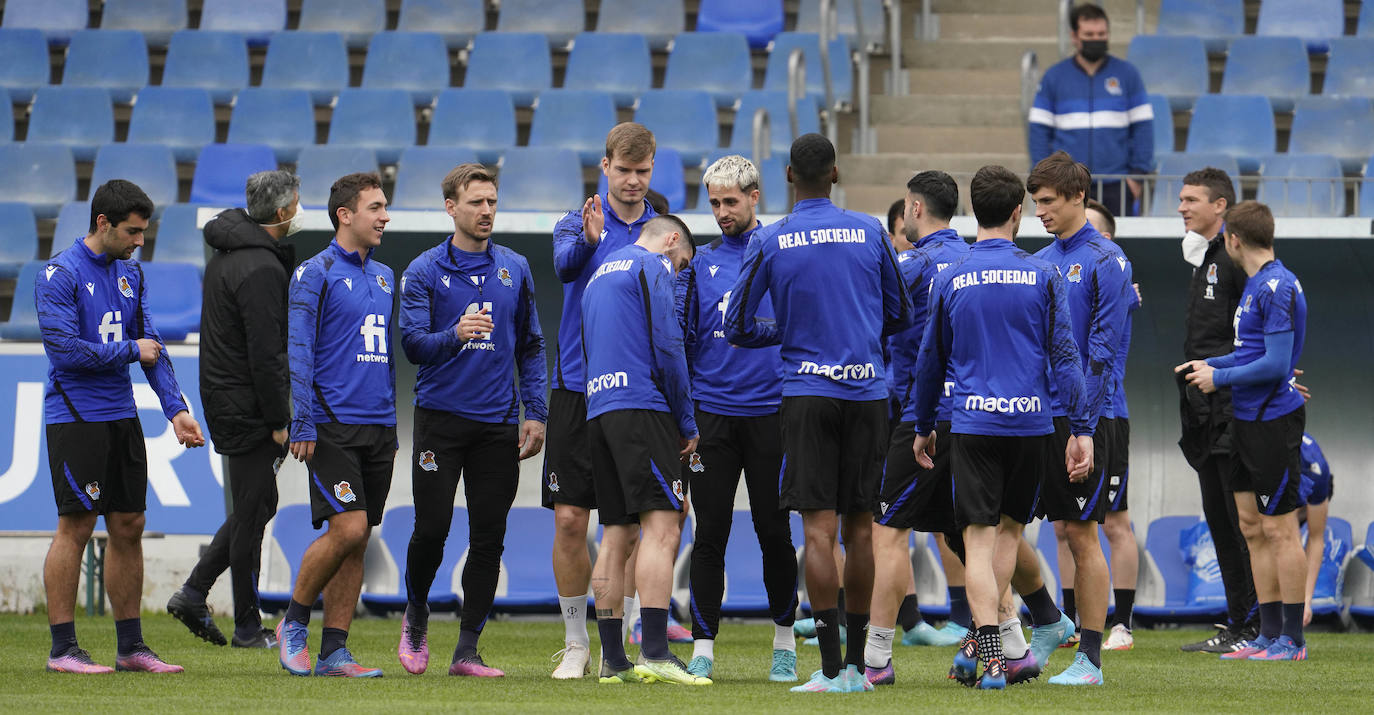 Fotos: Aihen no se entrena y Silva sigue al margen del grupo