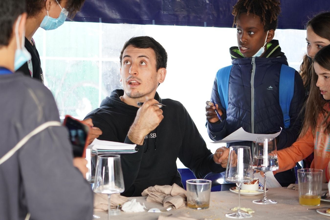 Fotos: La plantilla de la Real se conjura en el Xixario de Orio