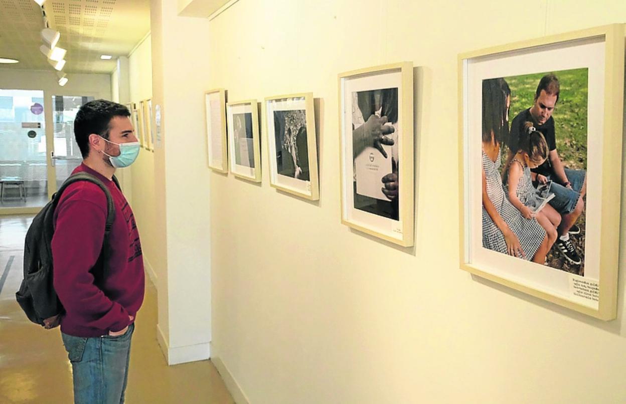 La exposición se ubica en el hall de la casa de cultura hasta el lunes.