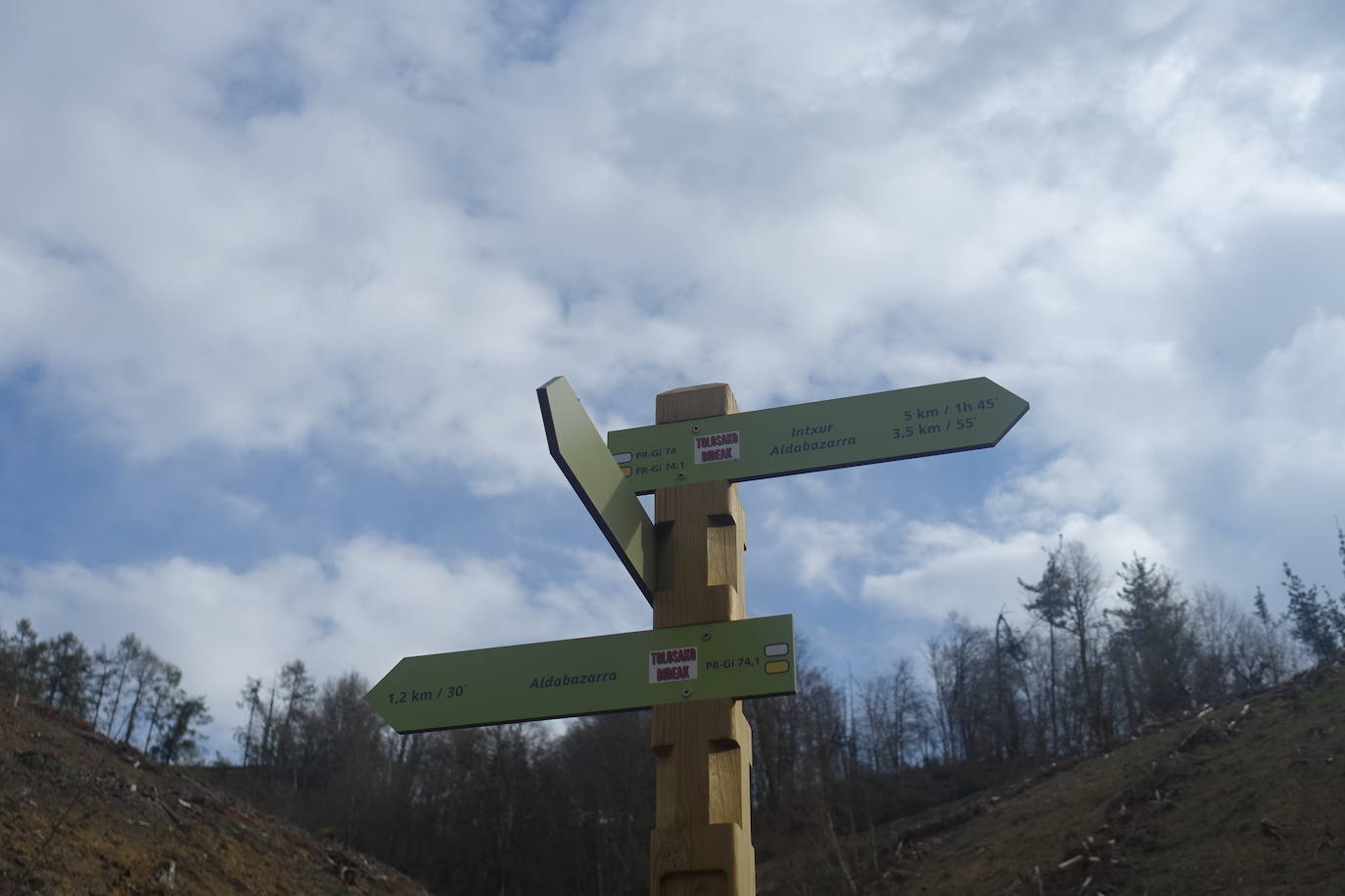 Fotos: Intxur, por el antiguo castro de Tolosaldea