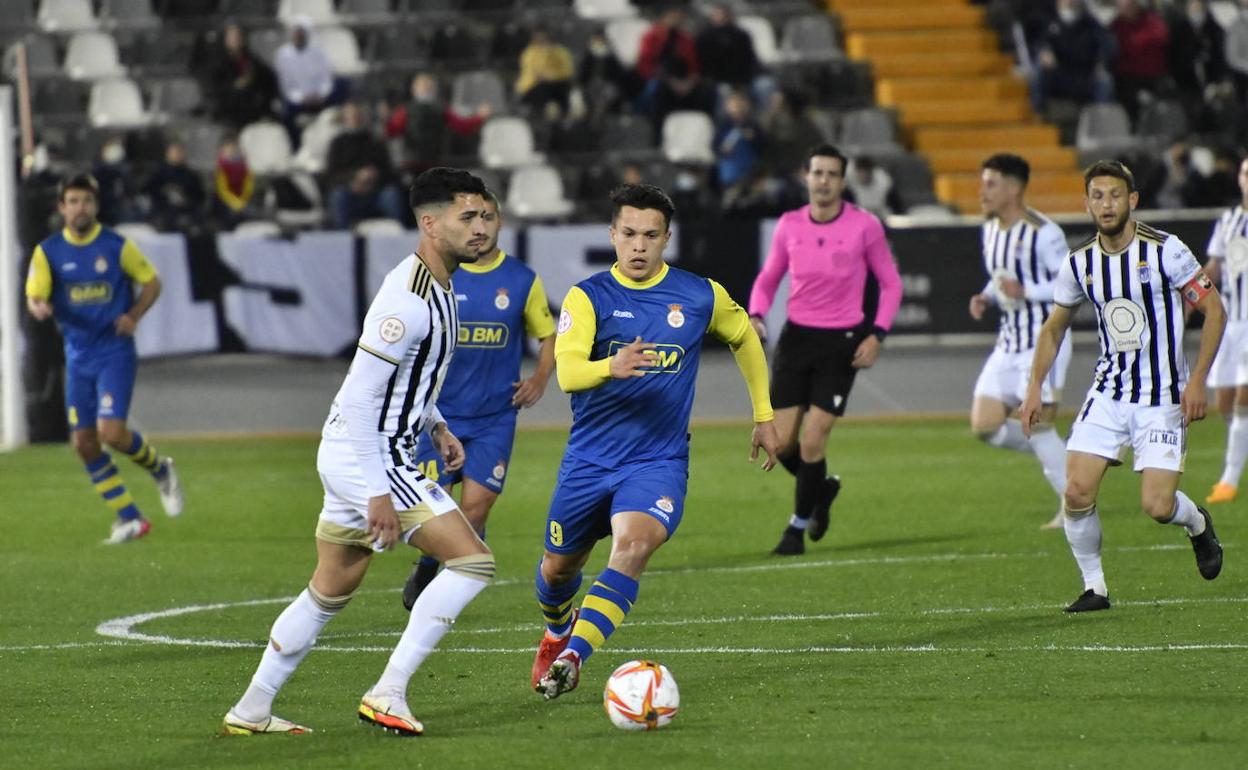 El Unión no pudo puntuar este viernes en Badajoz.