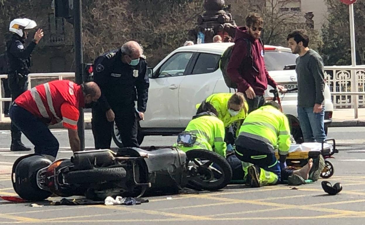 El accidente se ha producido en la entrada del puente de Santa Catalina