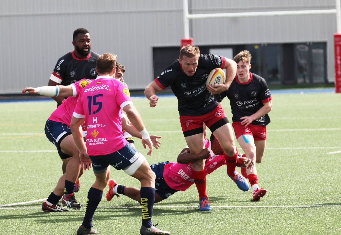 Fotos: Ampo Ordizia sigue en la pelea por el liderato