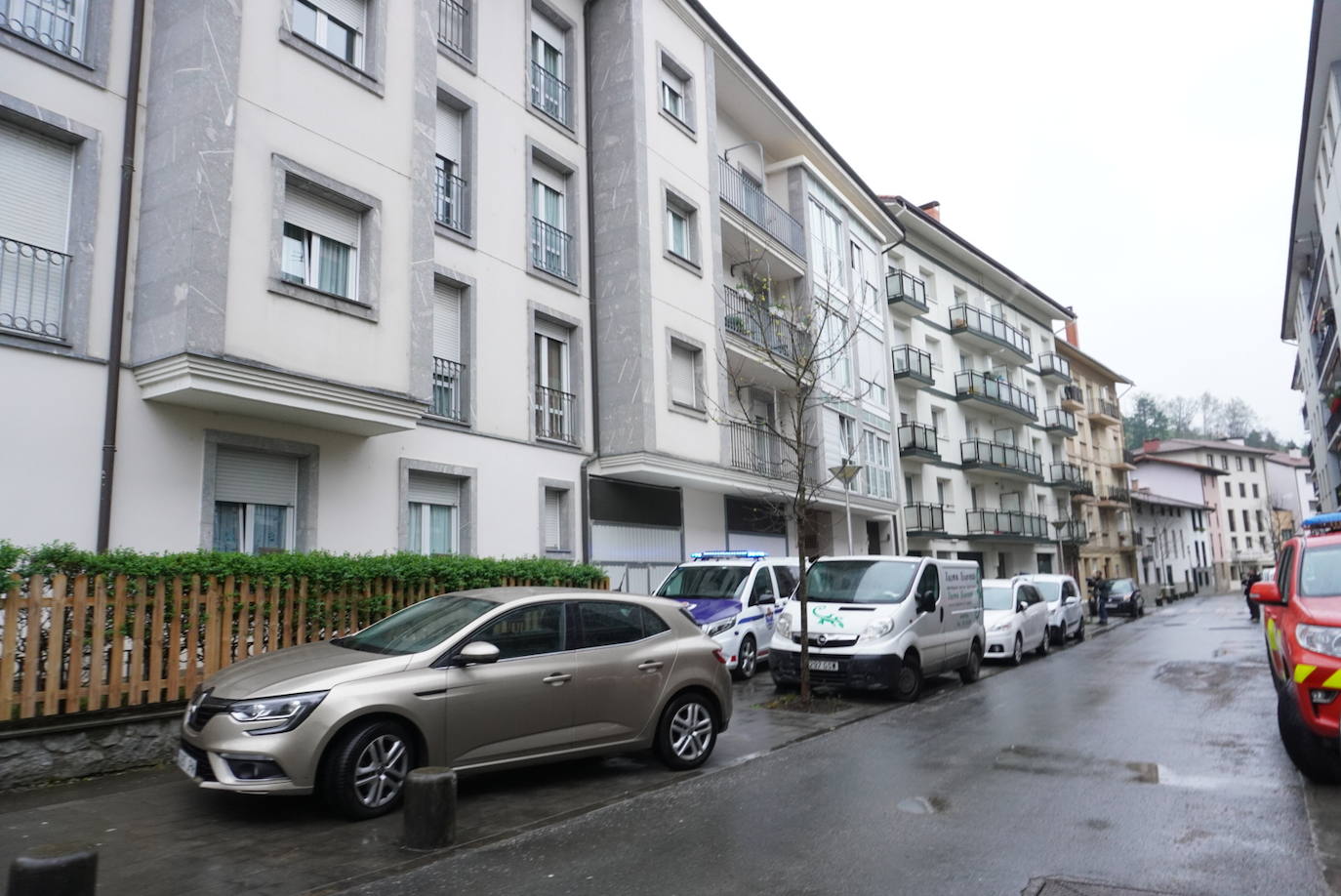 Fotos: Mueren una madre de 25 años y su bebé de 17 meses en Zaldibia por inhalación de gas