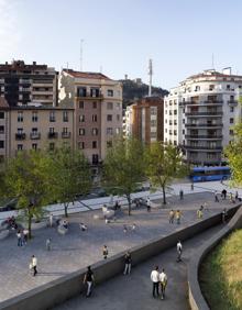 Imagen secundaria 2 - San Sebastián: La plaza Benta Berri tendrá menos carriles, más aceras y bidegorris y cambios de dirección