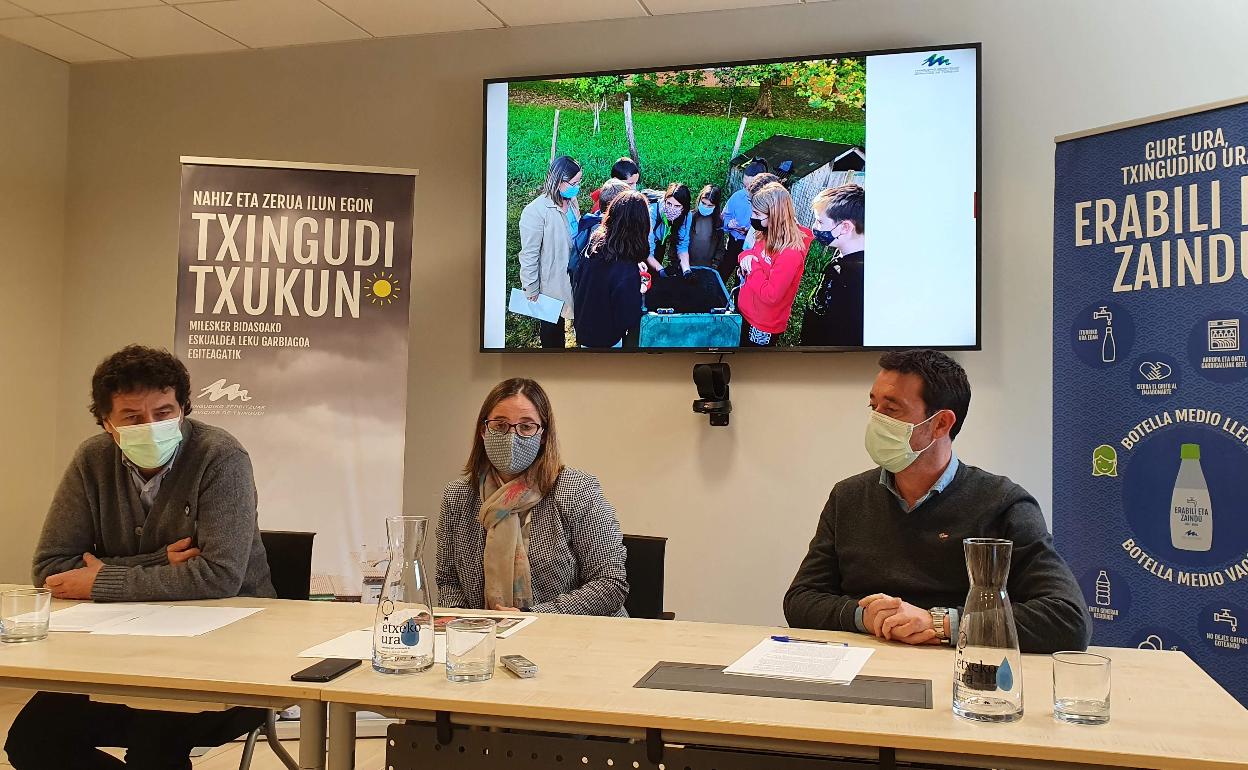 Josean Rodrigo, Leire Zubitur y Valentín González. 
