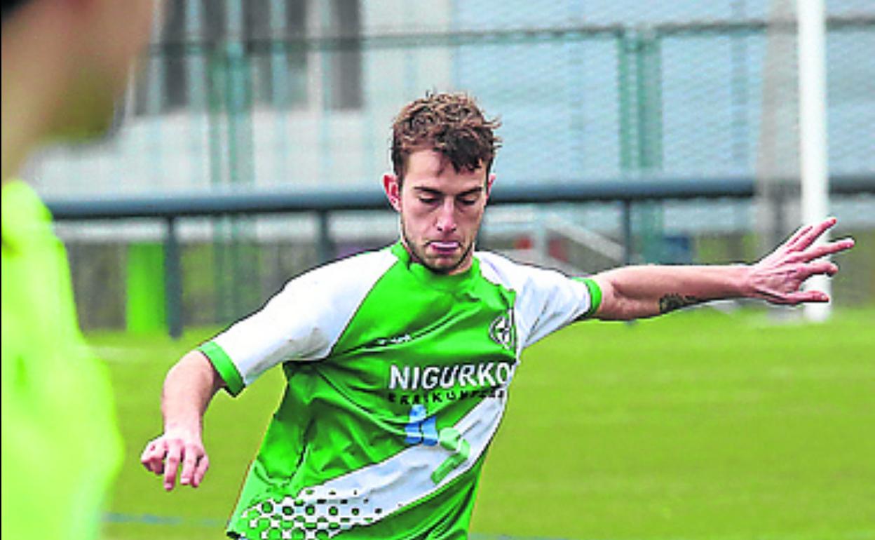 Los lezoarras no pudieron conseguir una victoria en casa. 