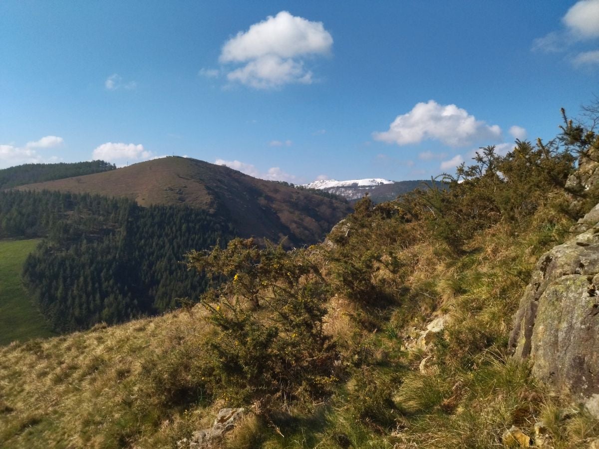 Fotos: Kopako harria, a los pies de la gran mole